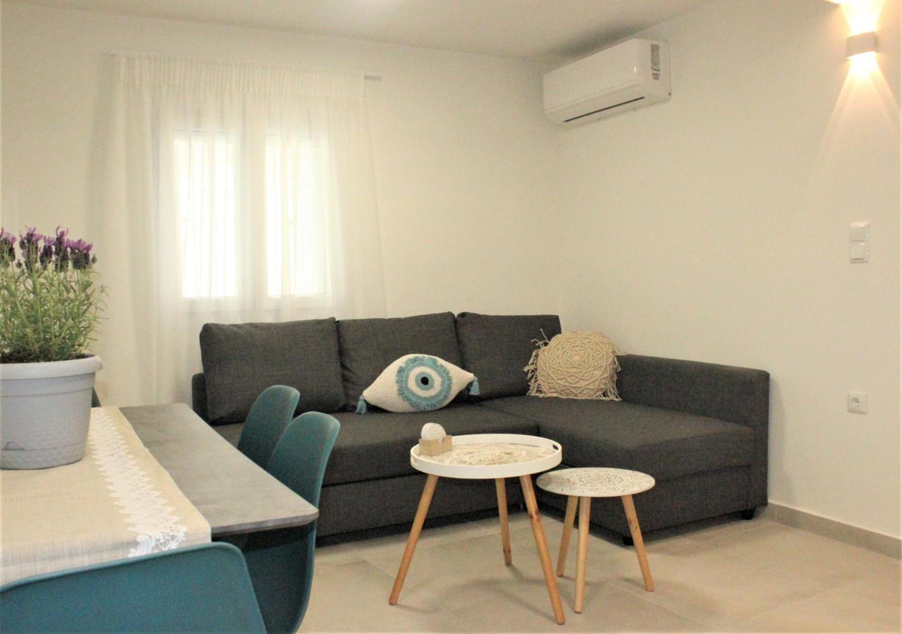 דירות Messíni G&K House Garden חדר תמונה